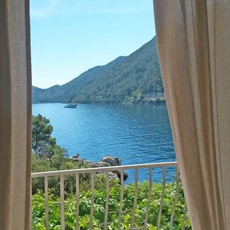 Mljet 2 You - Seafront Apartment 2+2 Sobra Exterior foto