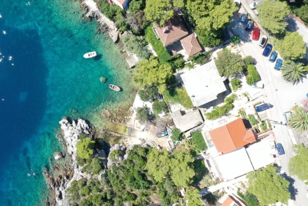 Mljet 2 You - Seafront Apartment 2+2 Sobra Exterior foto
